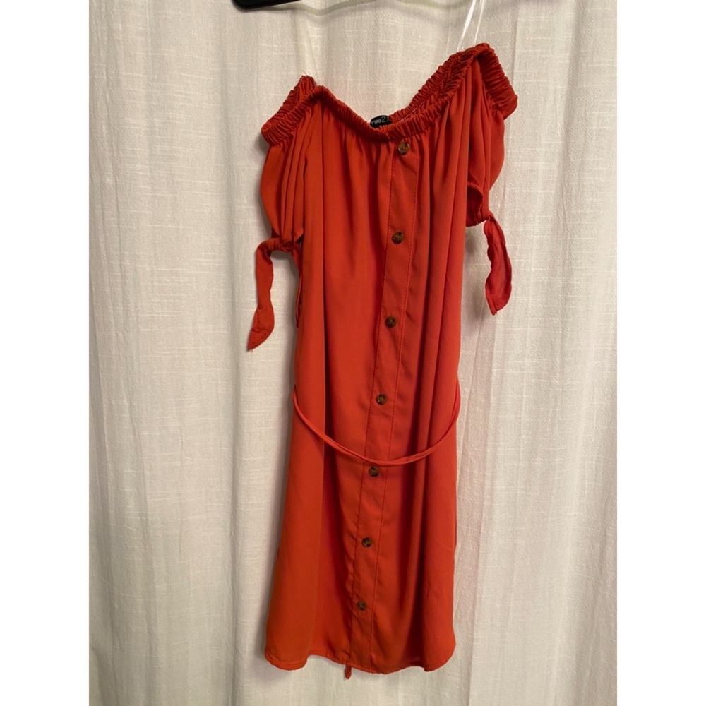 Rue21 off the shoulder mini dress
